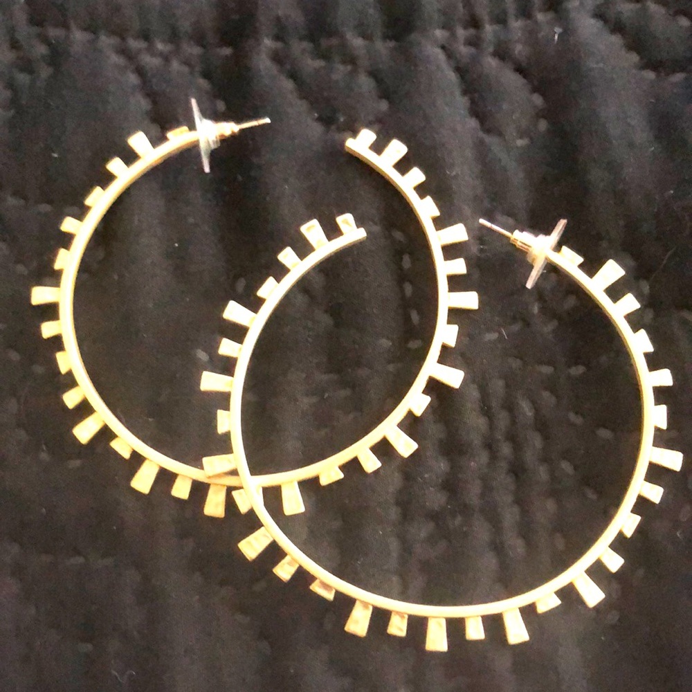 Kendra Scott Lynn Hoop Earrings